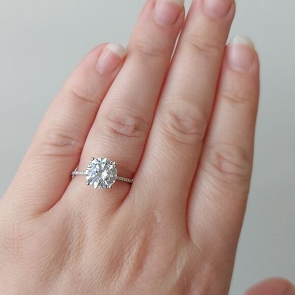 Host Pick 🥳3 Carat Cubic Zircon Sterling Silver Engagement Ring - Picture 13 of 14